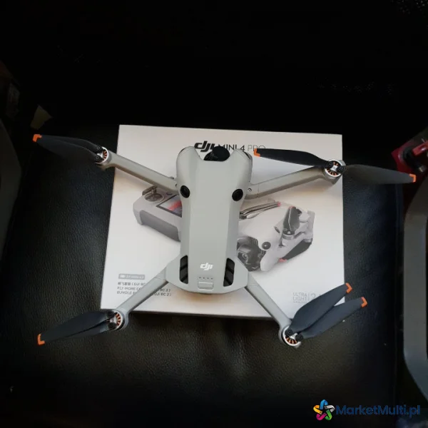 dron dji mini 4 pro