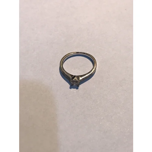 Złoty pierścionek pr. 585 waga 3.09g