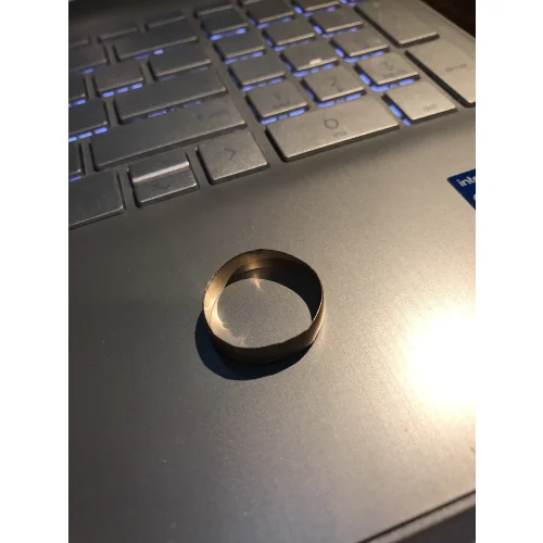 Złoty pierścionek pr. 585 waga 3.13g