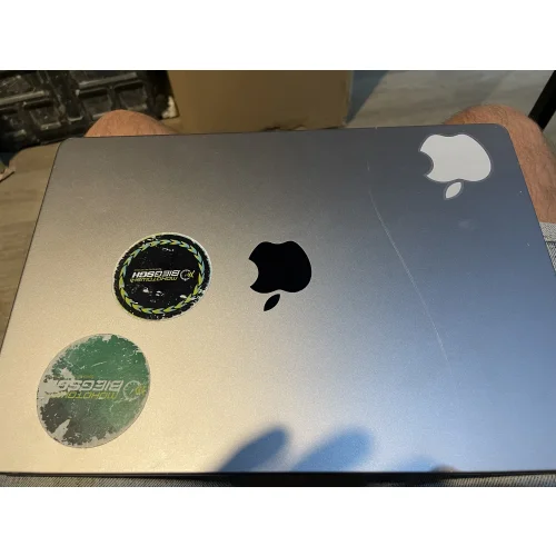 Laptop MacBook Pro A2442
