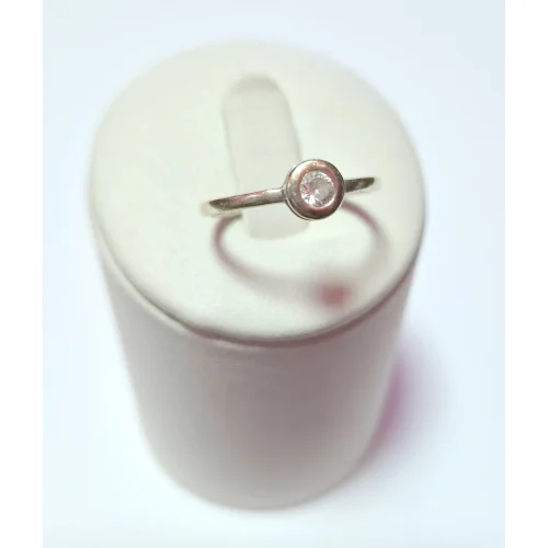 Pierścionek 585  z diamentem 1,33g